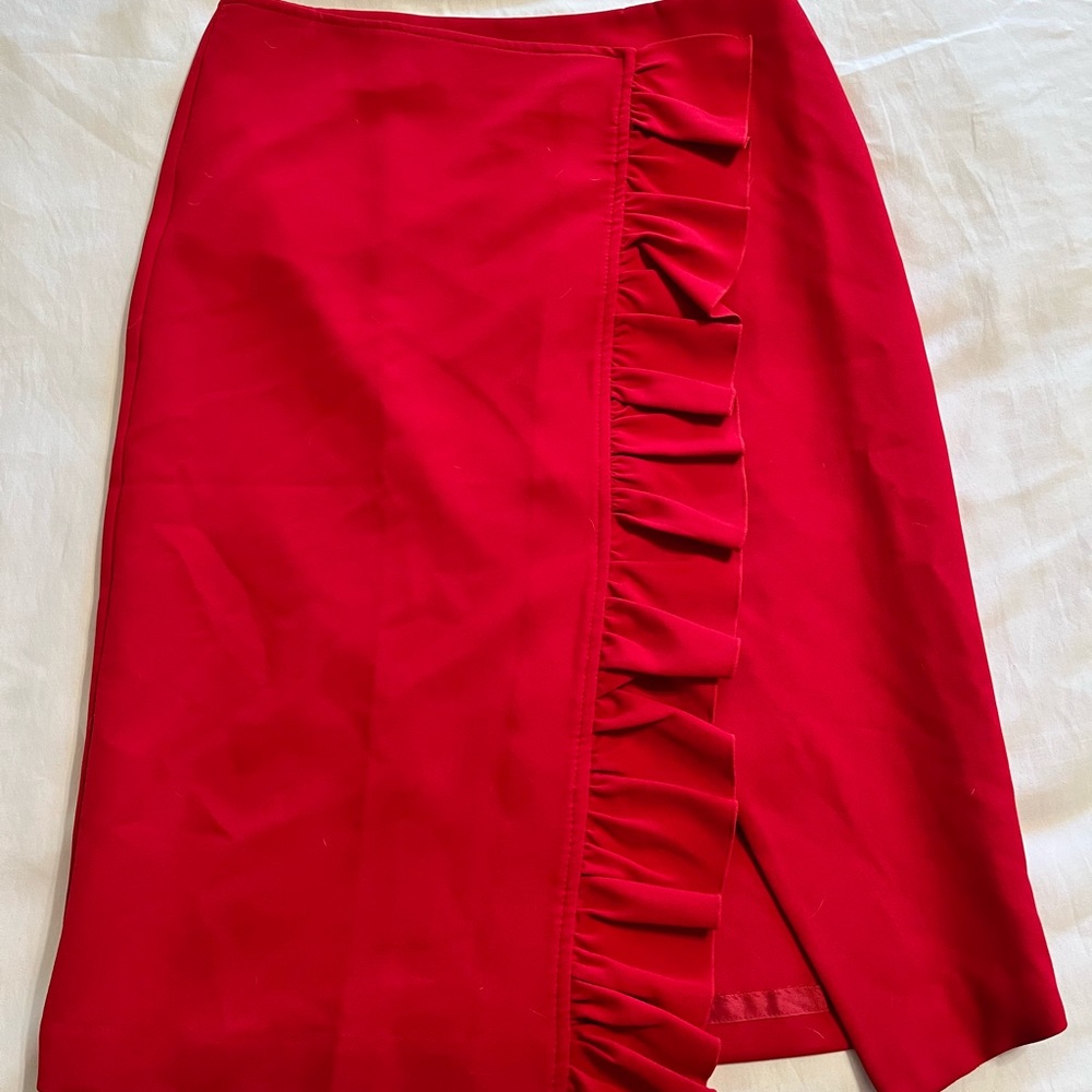 NWOT. Red pencil skirt